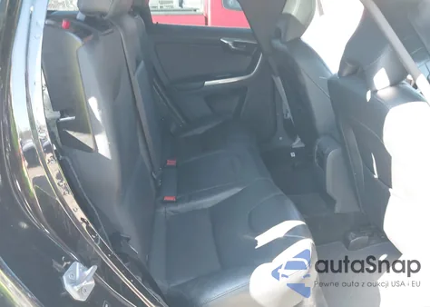 2016 Volvo Xc60 T6 Platinum z USA, uszkodzony, nr VIN YV4902RM3G2792925